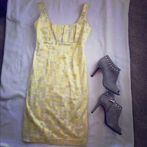 Calvin Klien Yllw/White/gray polka dot dress sz 2